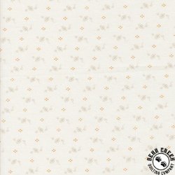 Moda Agatha Road Tiny Pumpkins Ghost
