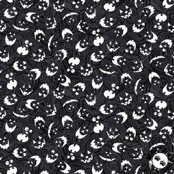 Blank Quilting Spooky Aura Spooky Smiles Black