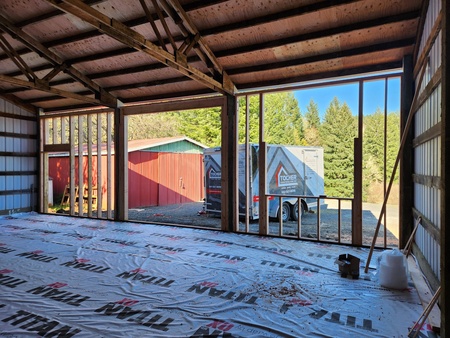 Bear Creek Quilting Company Studio