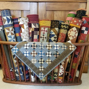 Ideas On How To Display Your Quilts