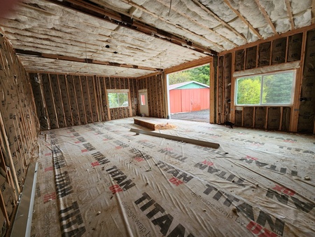 Bear Creek Quilting Company Studio