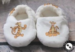 Winnie the Pooh Free Pattern by Camelot Fabrics Winnie the Pooh Free Pattern by Camelot Fabrics