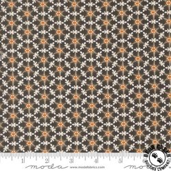 Moda Agatha Road Wreaths Midnight Moda Agatha Road Wreaths Midnight