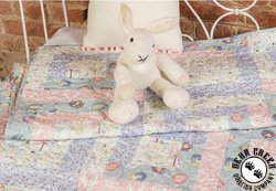 Salisbury Spring Free Quilt Pattern by Lewis and Irene Fabrics Salisbury Spring Free Quilt Pattern by Lewis and Irene Fabrics
