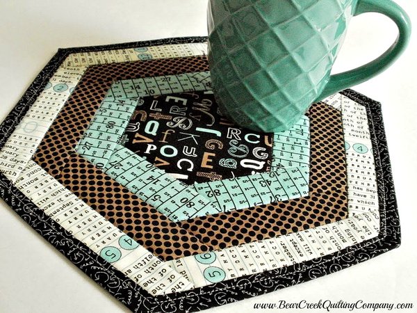 Textagon Mug Rug Tutorial