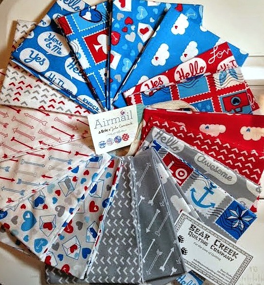 Airmail Envelope Quilt Tutorial