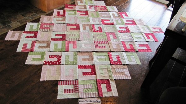 Mistletoe Lane Quilt Tutorial